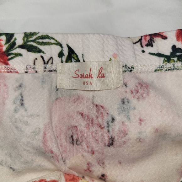 Floral romper - Picture 3 of 3